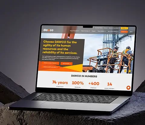 Aperçu du site web sur un écran d'ordinateur