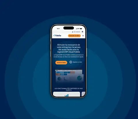 Vue du site web sur un écran de téléphone